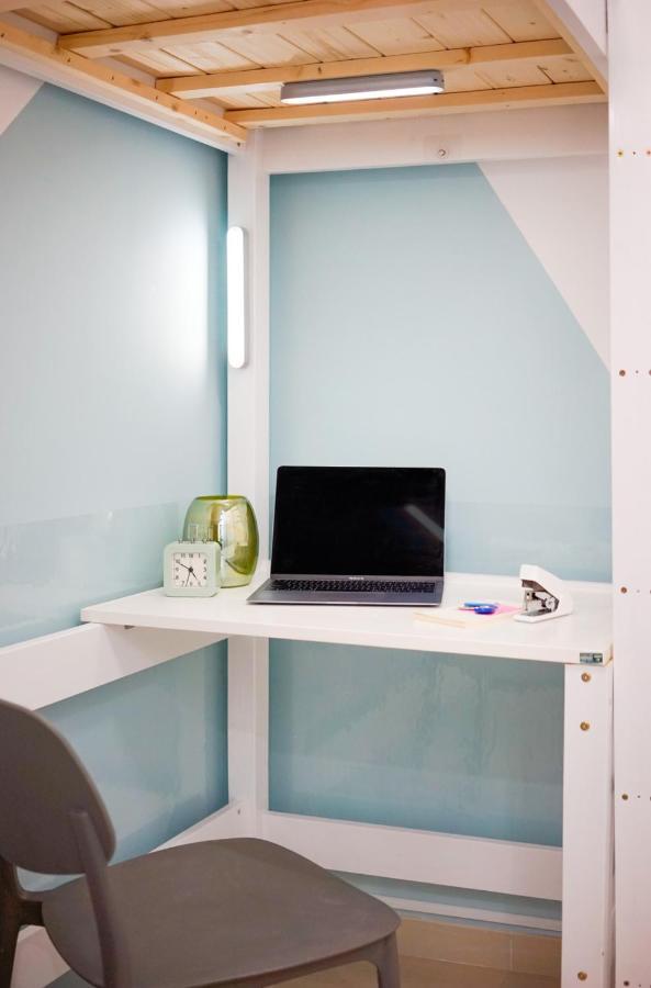 Homestay Coliving Space - Hennessy Road 113 Wan Chai Mtr Hong Kong